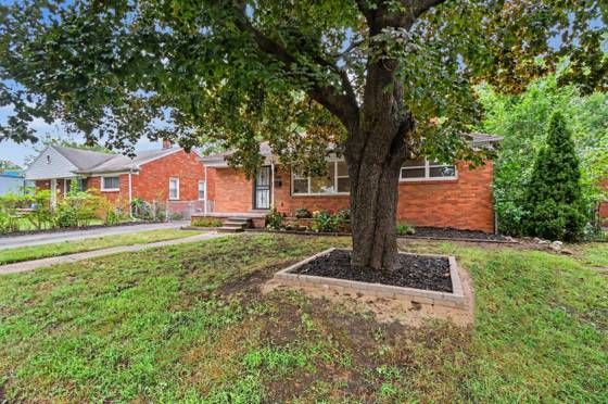 23051 Majestic Street, Oak Park, MI 48237 photo 4