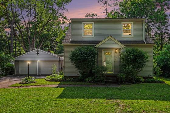 10624 Borgman Avenue, Belleville, MI 48111 photo 2