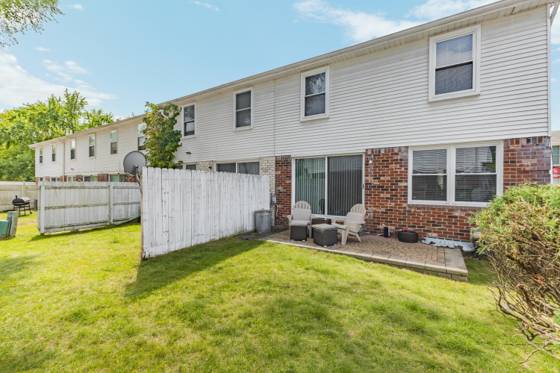 21691 Hidden Rivers Drive N #50, Southfield, MI 48075 photo 3