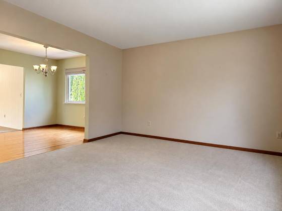 1164 Vassar, South Lyon, MI 48178 photo 3
