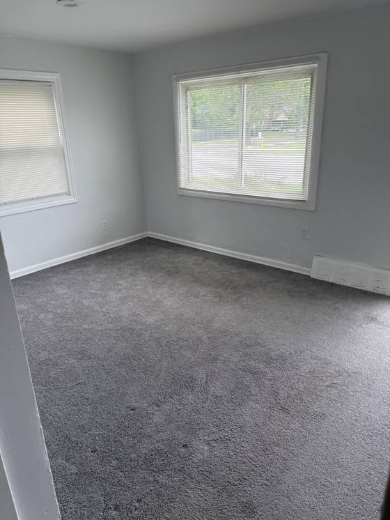 16140 W Chicago Street, Detroit, MI 48228 photo 2