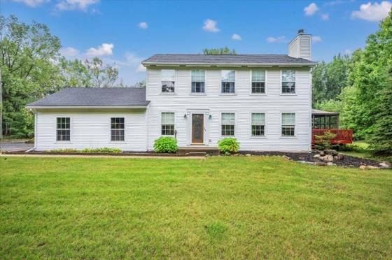 3100 Fry Road, Highland, MI 48357 photo 2