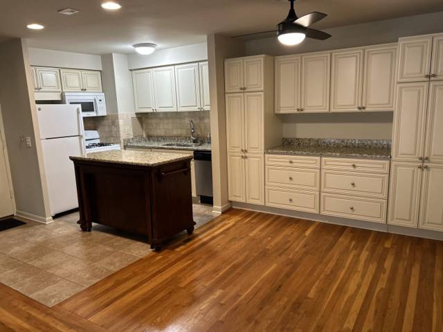 1261 Island Drive #204, Ann Arbor, MI