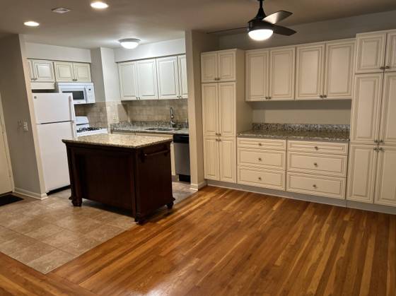 1261 Island Drive #204, Ann Arbor, MI 48105 photo 3