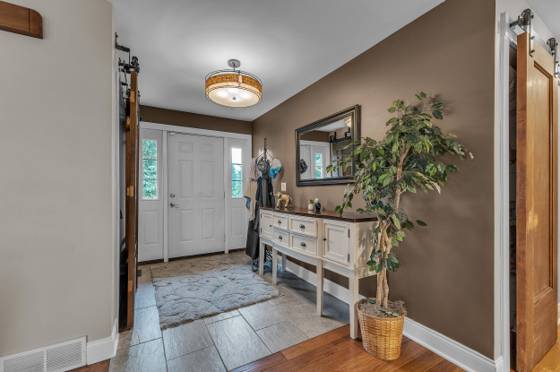 9083 Warner Road, Saline, MI 48176 photo 5