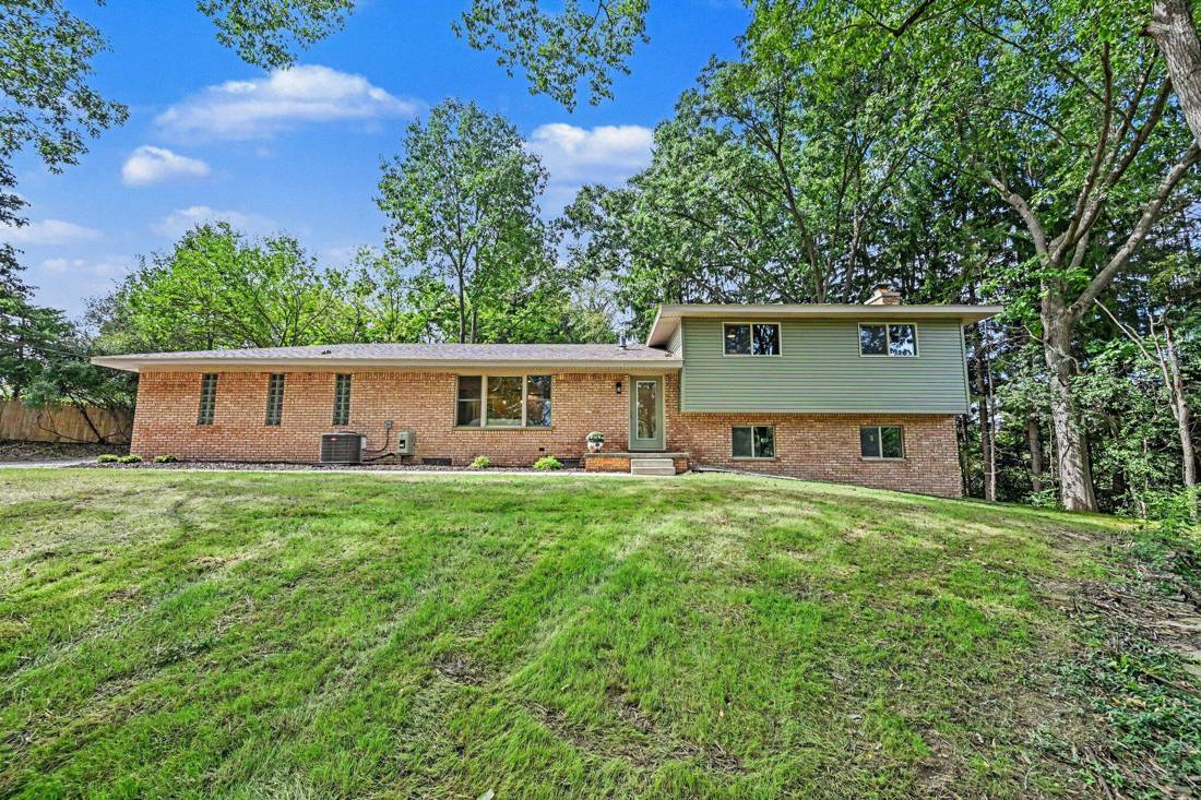 6970 Munger Road, Ypsilanti, MI 48197