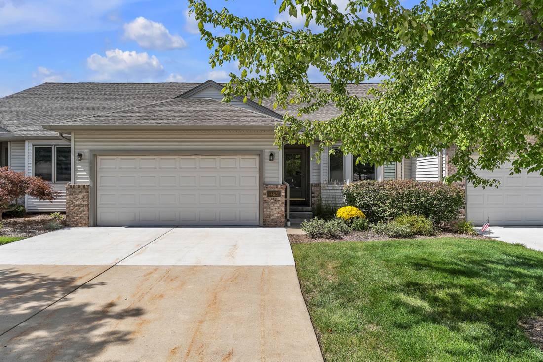 463 Cottonwood Lane, Saline, MI 48176