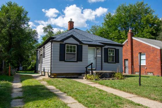 18691 Shaftsbury Avenue, Detroit, MI 48219 photo 2