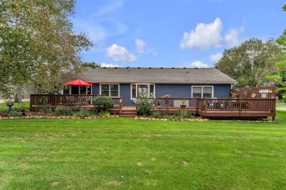 61600 Tayberry Circle, South Lyon, MI 48178 photo 2
