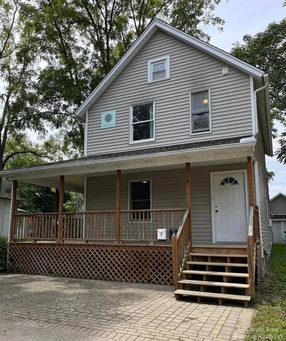 625 N Adams Street, Ypsilanti, MI 48197 photo 2
