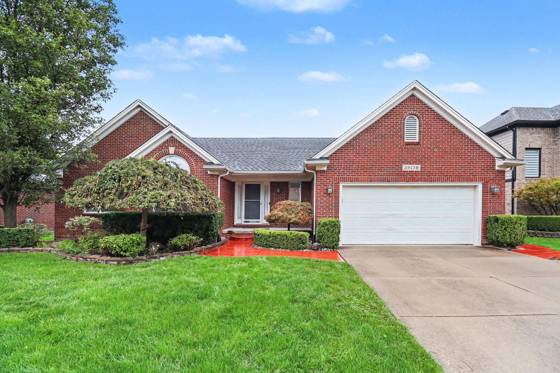 39138 Casimira Avenue, Sterling Heights, MI 48313 photo 2