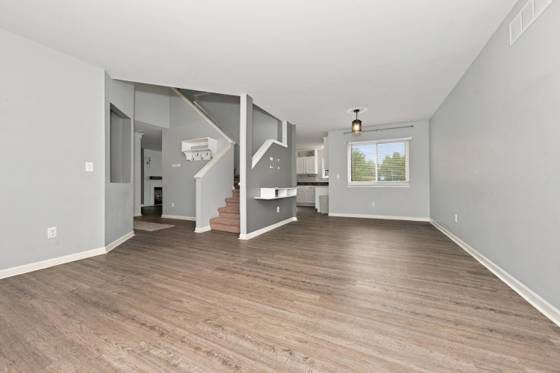 8585 Eral Court, Ypsilanti, MI 48198 photo 3