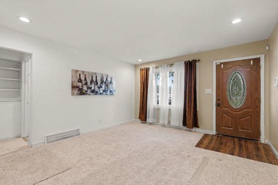 6148 N Globe Street, Westland, MI 48185 photo 4
