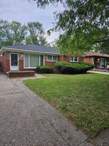 20260 Greenview, Detroit, MI