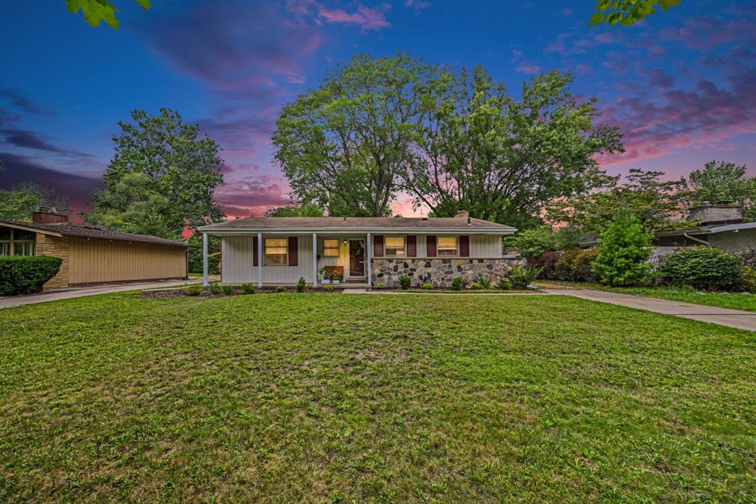 29567 Chelmsford Road, Southfield, MI 48076