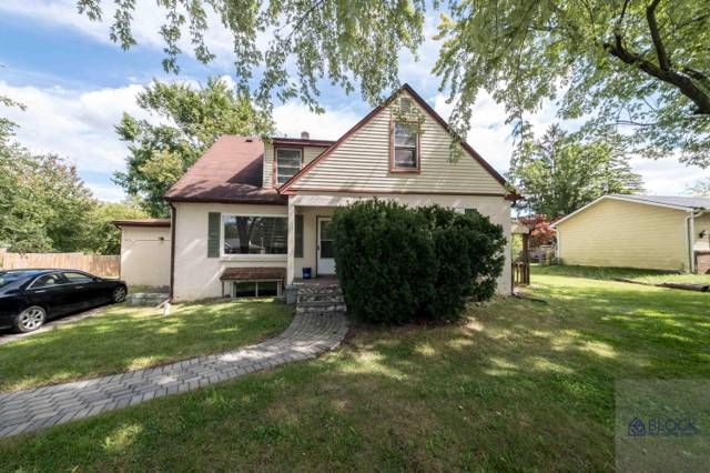 1860 N Maple Road, Ann Arbor, MI