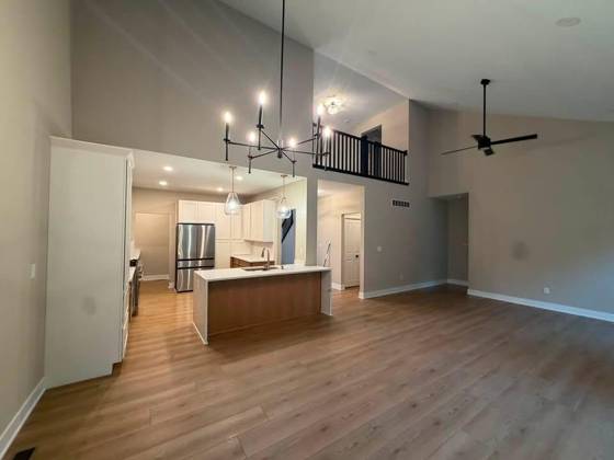 26050 Pennington Court, Brownstown, MI 48134 photo 2