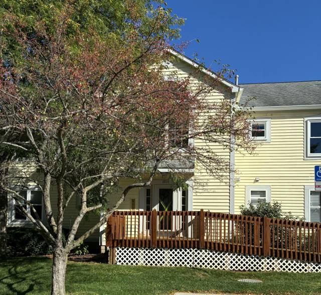 2231 S Huron Parkway, Ann Arbor, MI