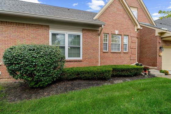 4135 Forest Bridge Drive, Canton, MI 48188 photo 5