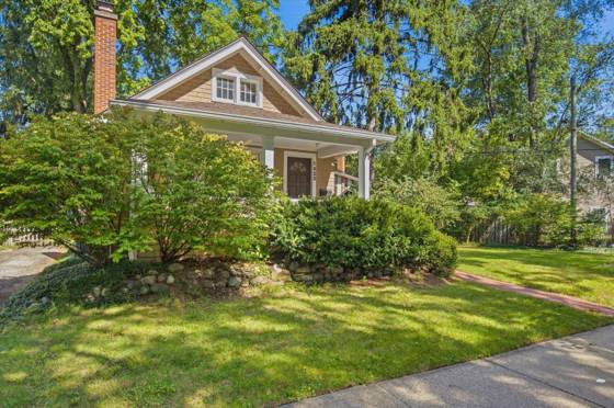 1423 Henry Street, Ann Arbor, MI 48104 photo 4