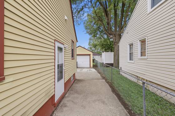 17535 Wall Street, Melvindale, MI 48122 photo 3