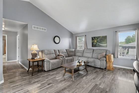 48680 Wheatfield Street, Chesterfield, MI 48051 photo 5