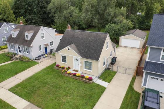 1037 Royal Avenue, Royal Oak, MI 48073 photo 4