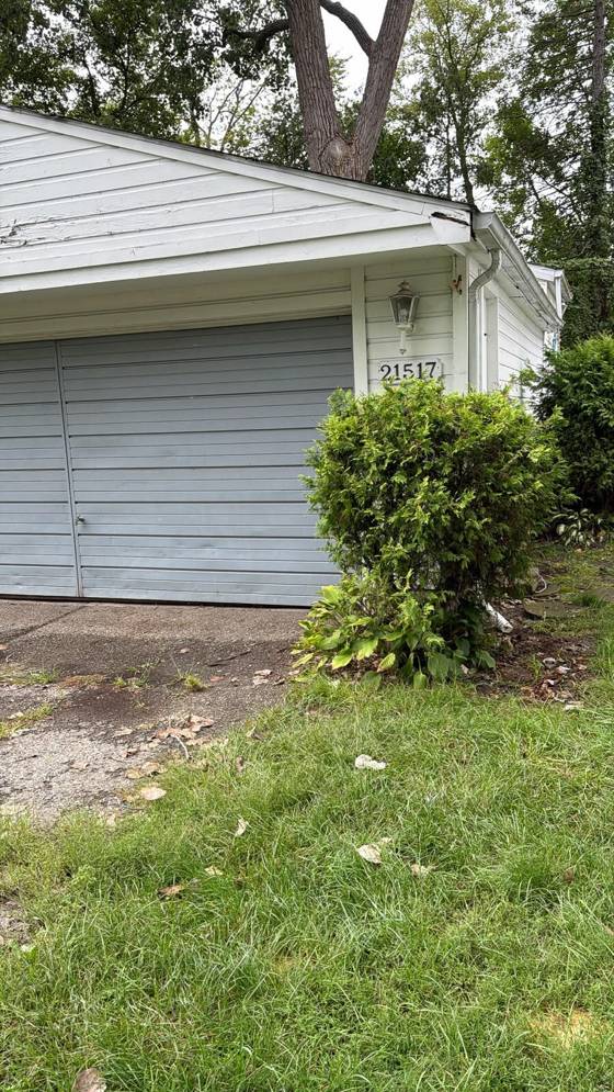 21517 Jacksonville Street, Farmington Hills, MI 48336 photo 2
