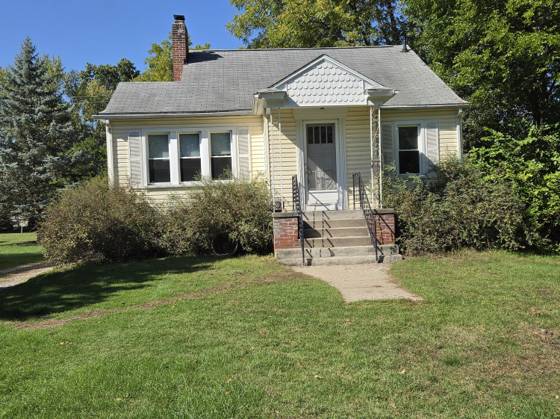 1568 S Crown Street, Westland, MI 48186 photo 2