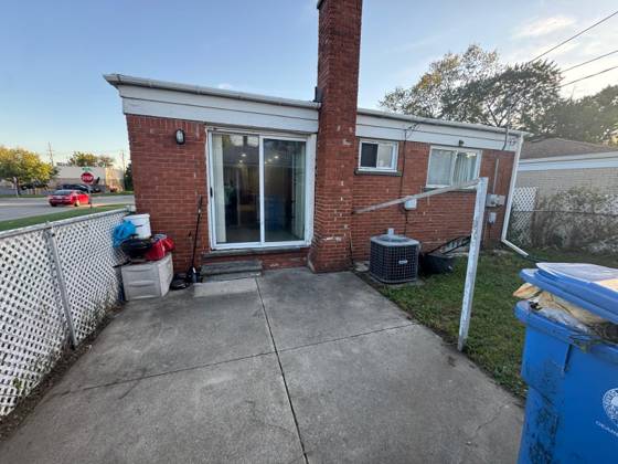 24104 Hass Street, Dearborn Heights, MI 48127 photo 3