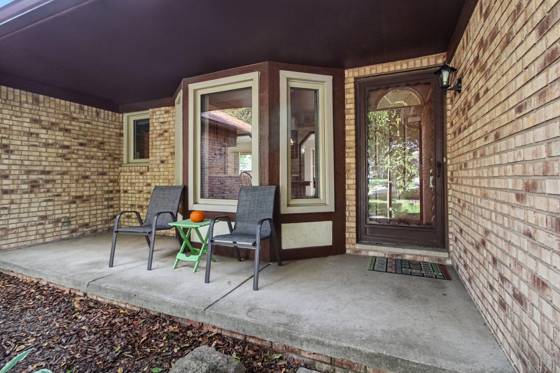 37885 Margareta Drive, Livonia, MI 48152 photo 4