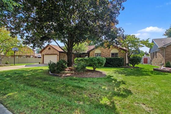 37885 Margareta Drive, Livonia, MI 48152 photo 3