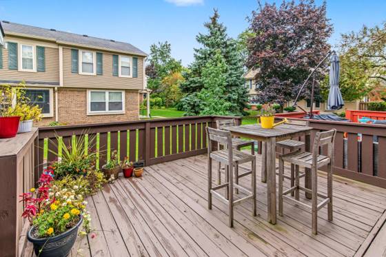 2828 Bombridge Court, Ann Arbor, MI 48104 photo 3
