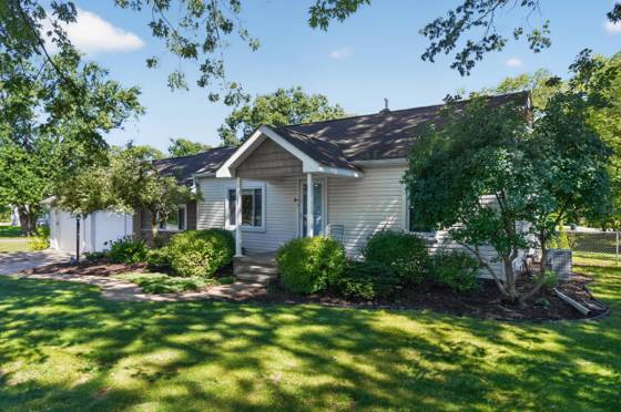 1360 Central Avenue, Howell, MI 48843 photo 2