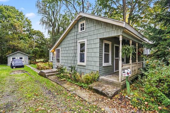 119 Madison Street, Chelsea, MI 48118 photo 3