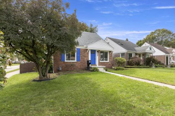 24601 Carlysle Street, Dearborn, MI 48124 photo 2