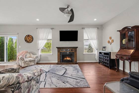 8833 Natalie Court, Ypsilanti, MI 48197 photo 4