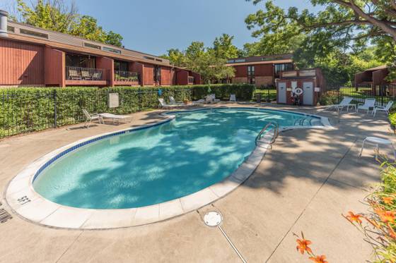 2405 Packard Road, Ann Arbor, MI 48104 photo 4