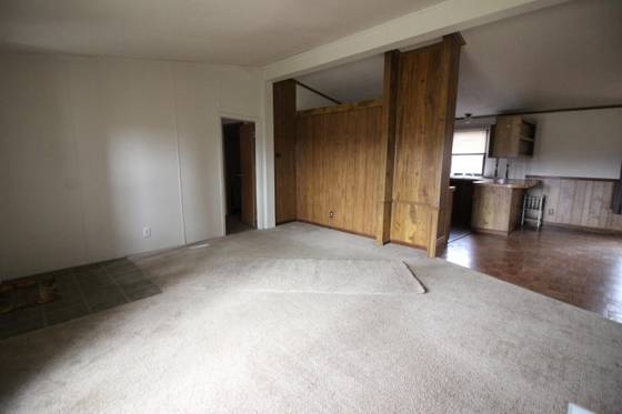 45768 Kozma Street, Belleville, MI 48111 photo 4