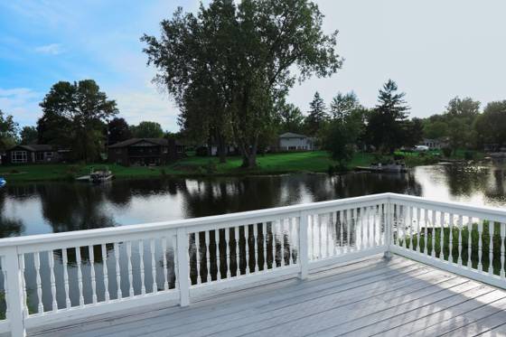 982 Artdale Drive, White Lake, MI 48383 photo 2