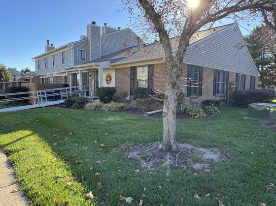22359 Peachtree, Novi, MI 48375 photo 2