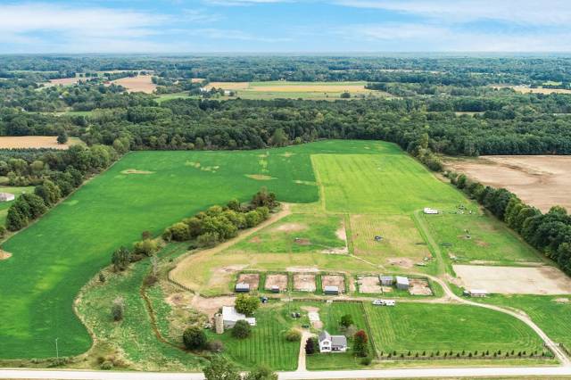 1800 Fish Lake Road, Lapeer, MI