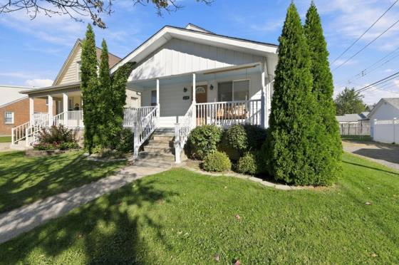 1228 Poplar Street, Wyandotte, MI 48192 photo 3