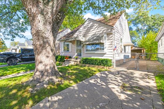 8052 Minock Street, Detroit, MI 48228 photo 2
