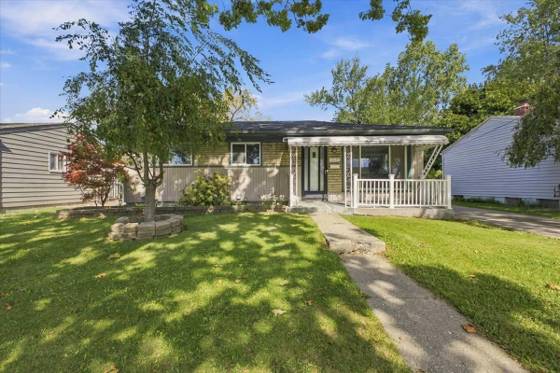 13691 Sherman Avenue, Warren, MI 48089 photo 3