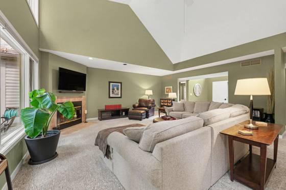 4635 Cottonwood Drive, Ann Arbor, MI 48108 photo 3