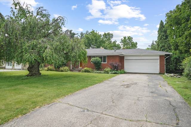 45145 Jeanette Avenue, Belleville, MI