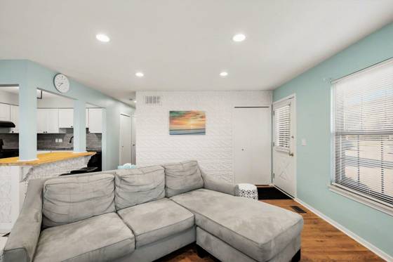 24028 Greenhill Road #59, Warren, MI 48091 photo 3