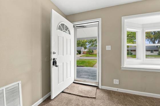 26641 Academy Street, Roseville, MI 48066 photo 4