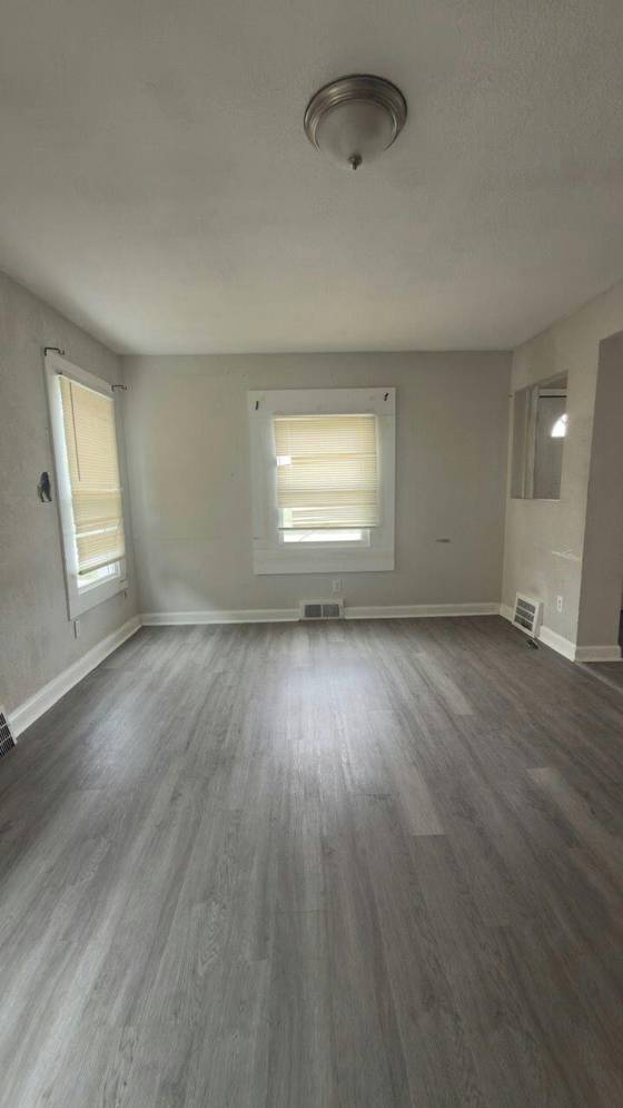 9565 Winthrop, Detroit, MI 48227 photo 5
